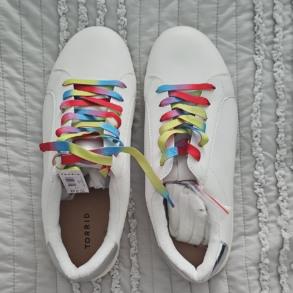 Torrid White Lace Up Sneakers with Multicolor Rainbow Or White Laces 11W